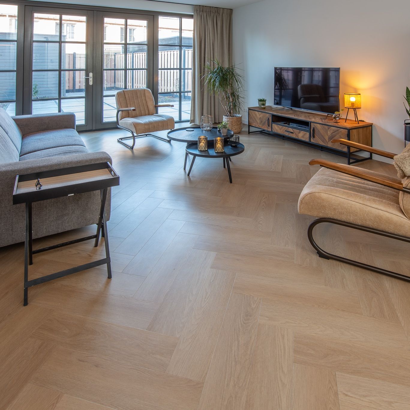 Hoomline Ambassador Dryback Visgraat Halifax 6 - Plak PVC Vloer