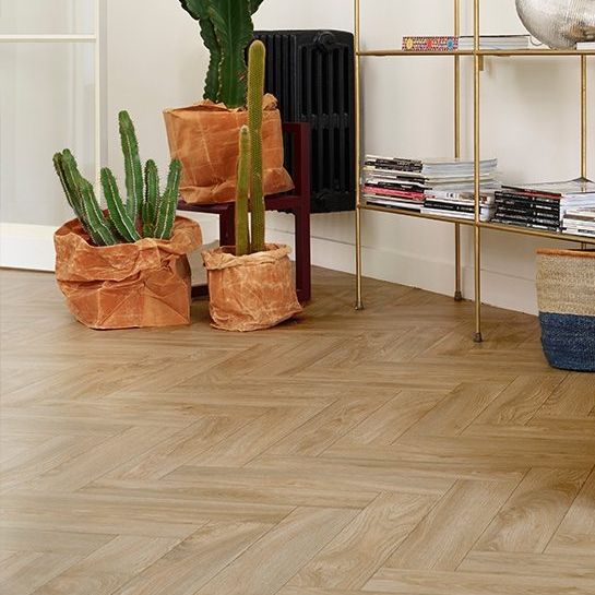 Interfloor Dynamic Wood Specials 842 - Vinyl - Black Tex Backing