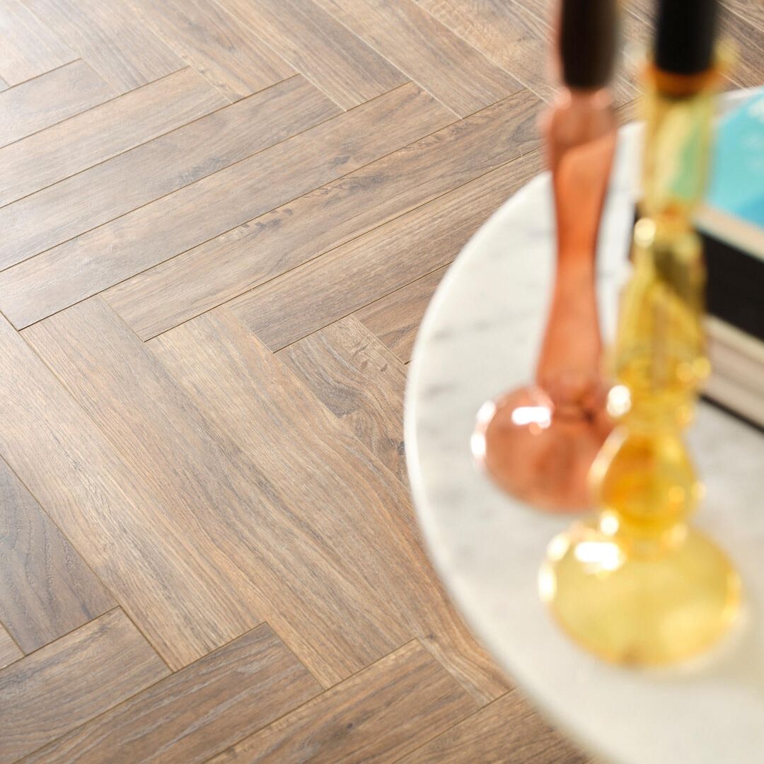 Berry Alloc Chateau+ 62001189 Java Brown Visgraat Laminaat