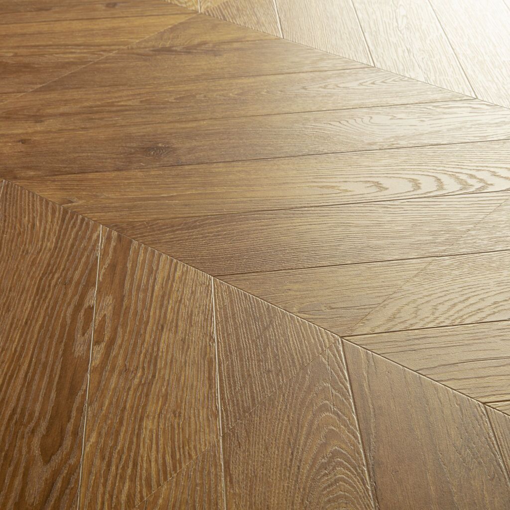 Quick-Step Impressive Patterns IPA4162 Eik Visgraat Bruin - Laminaatvloer