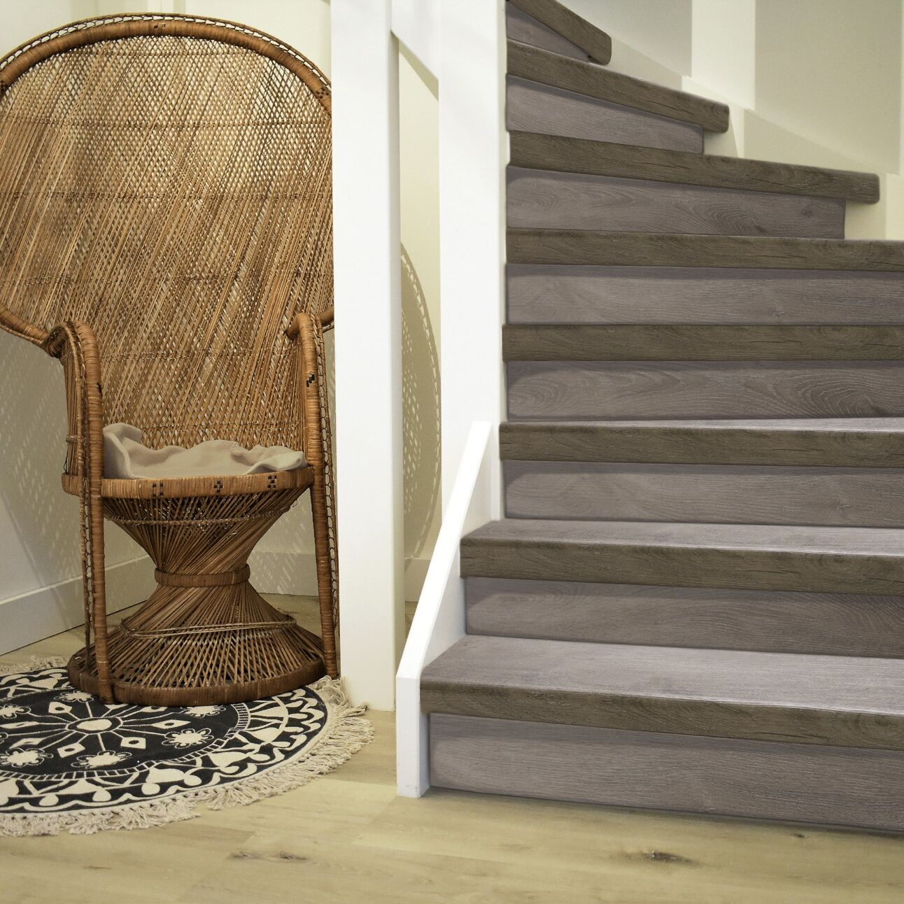 Stootbord - Easystairs 052 Oak Dark - 23,5 x 150,5 cm - Traprenovatie PVC