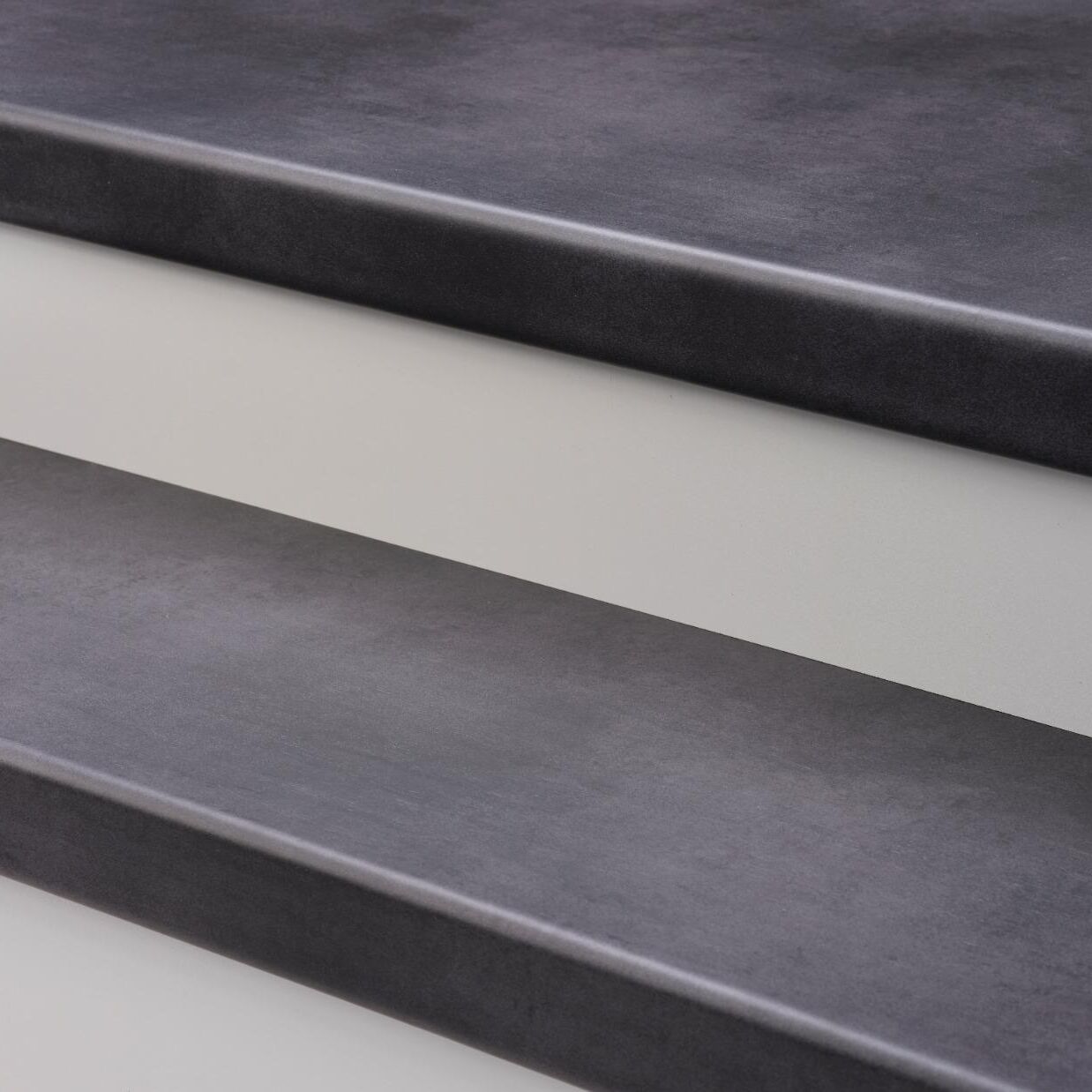 Traptreden - Easystairs 055 Black - 62x140cm - Traprenovatie PVC