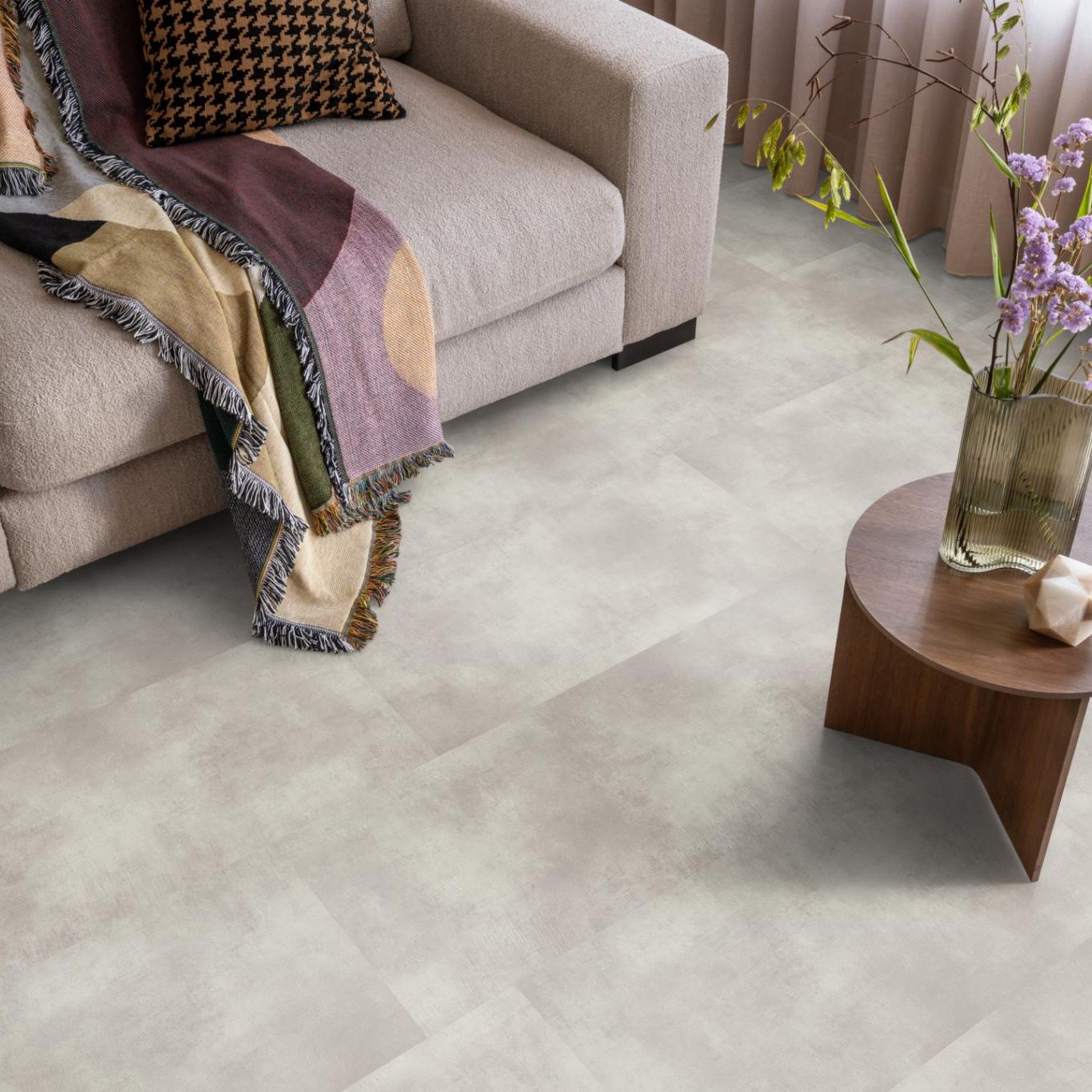 Ambiant Concrete Dryback Off Grey - Plak PVC Vloer