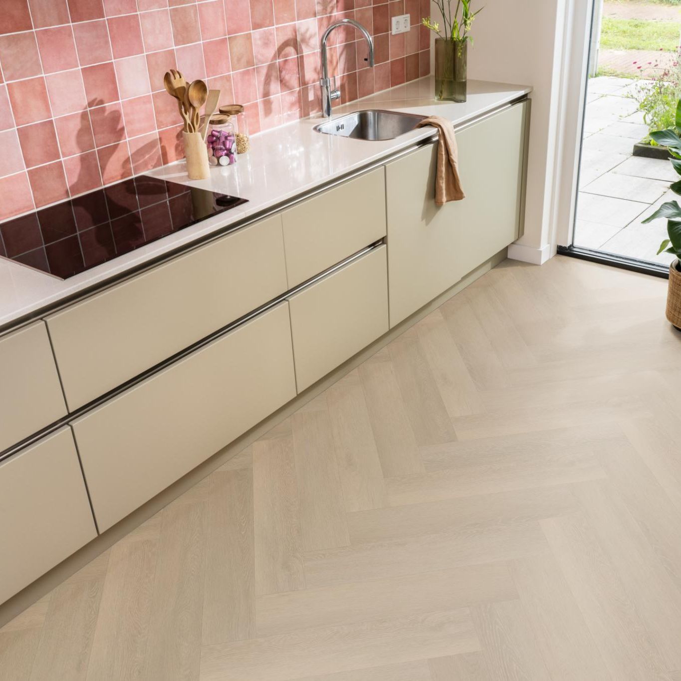 Ambiant Herringbone Dryback Warm Natural - Plak PVC Vloer